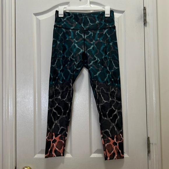 Calvin Klein Womens Medium Performance Multi Colored Leggings - Picture 1 of 4